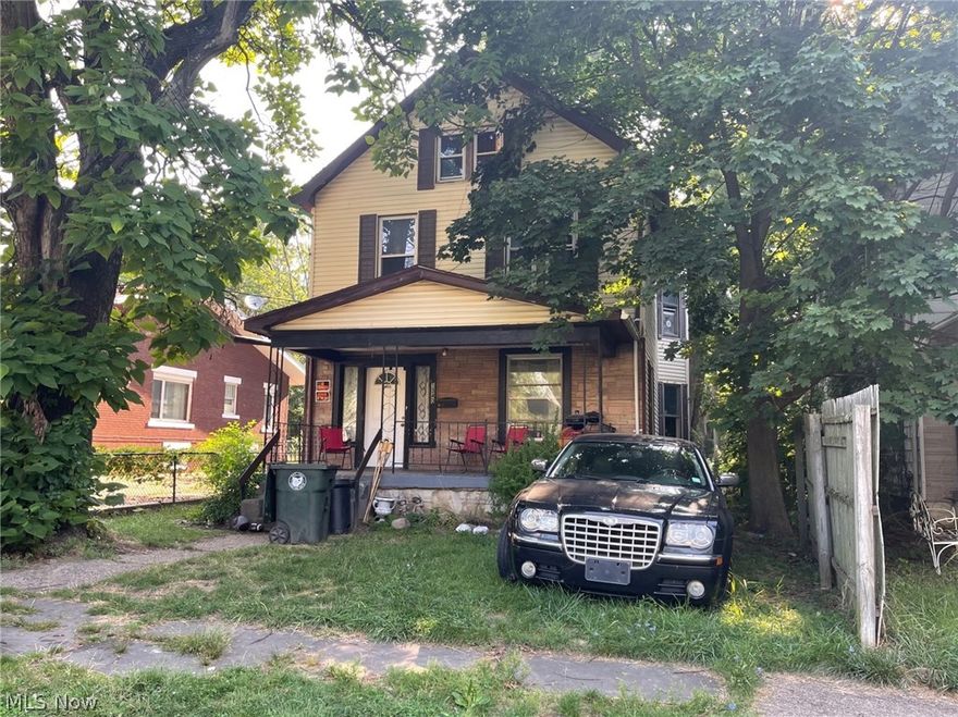 Investors! 2.5 Story, 6 bedroom home. Section 8 housing. Tenant occupied. Tenant pays $650 a month and all utilities. Property is Sold As Is. There are additional properties in this seller's portfolio that could be sold in a package deal. Showings require 48-hour notice. Sold As It - No Repairs.