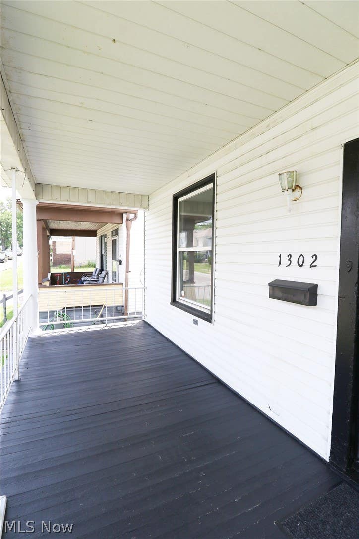Photo of 1302 Oregon Avenue, Steubenville, OH 43952 (MLS # 5218857)