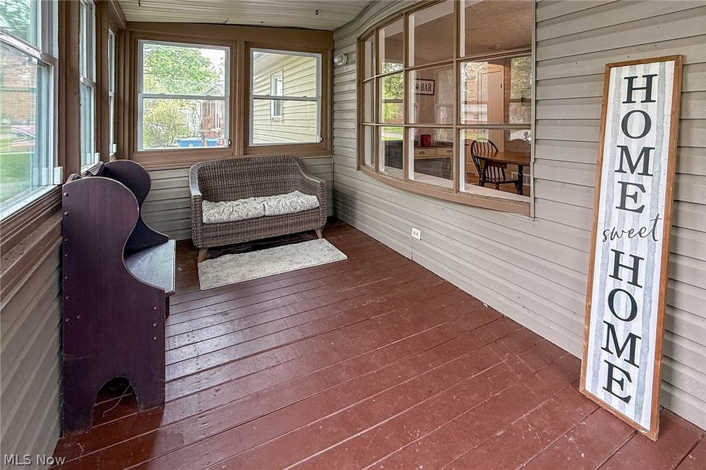 Photo of 1214 Pennsylvania Avenue, Lorain, OH 44052 (MLS # 5204805)