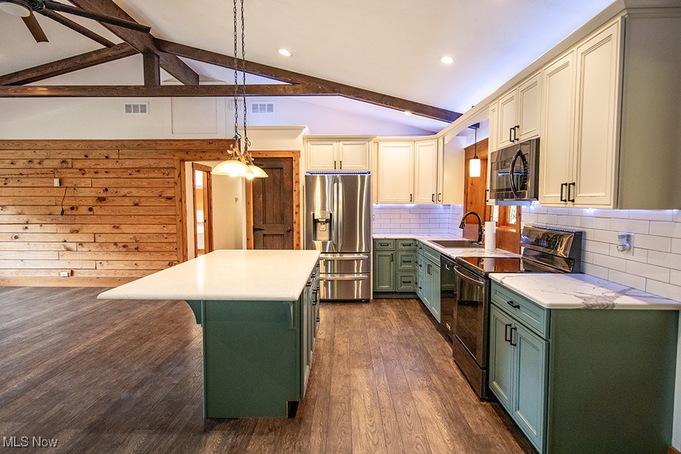 Sharon - Residential