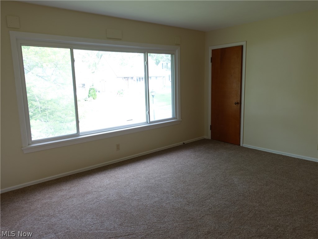 North Haven 03 - Residential Income