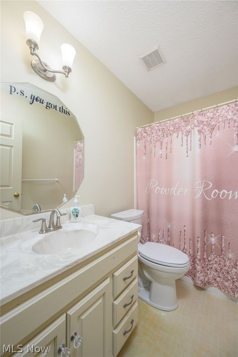 Tiny photo for 3385 Ash Lane, Cuyahoga Falls, OH 44223 (MLS # 5190175)