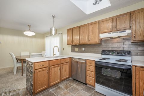 Tiny photo for 3385 Ash Lane, Cuyahoga Falls, OH 44223 (MLS # 5190175)