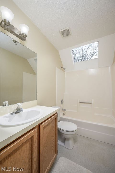 Tiny photo for 3385 Ash Lane, Cuyahoga Falls, OH 44223 (MLS # 5190175)