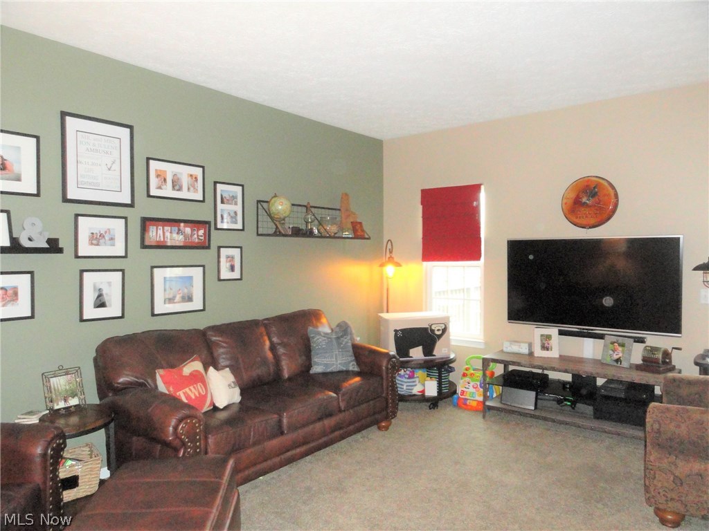 Weatherstone Village Condo Ph 12 - Residential