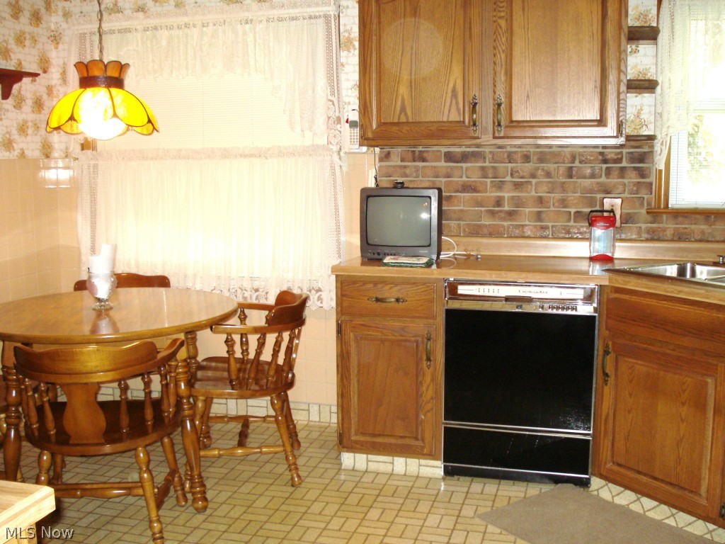 New England Lanes - Residential