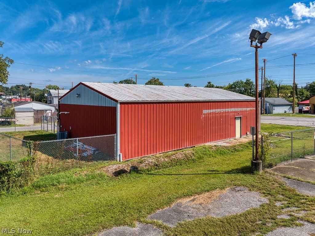 2506 Pike Street