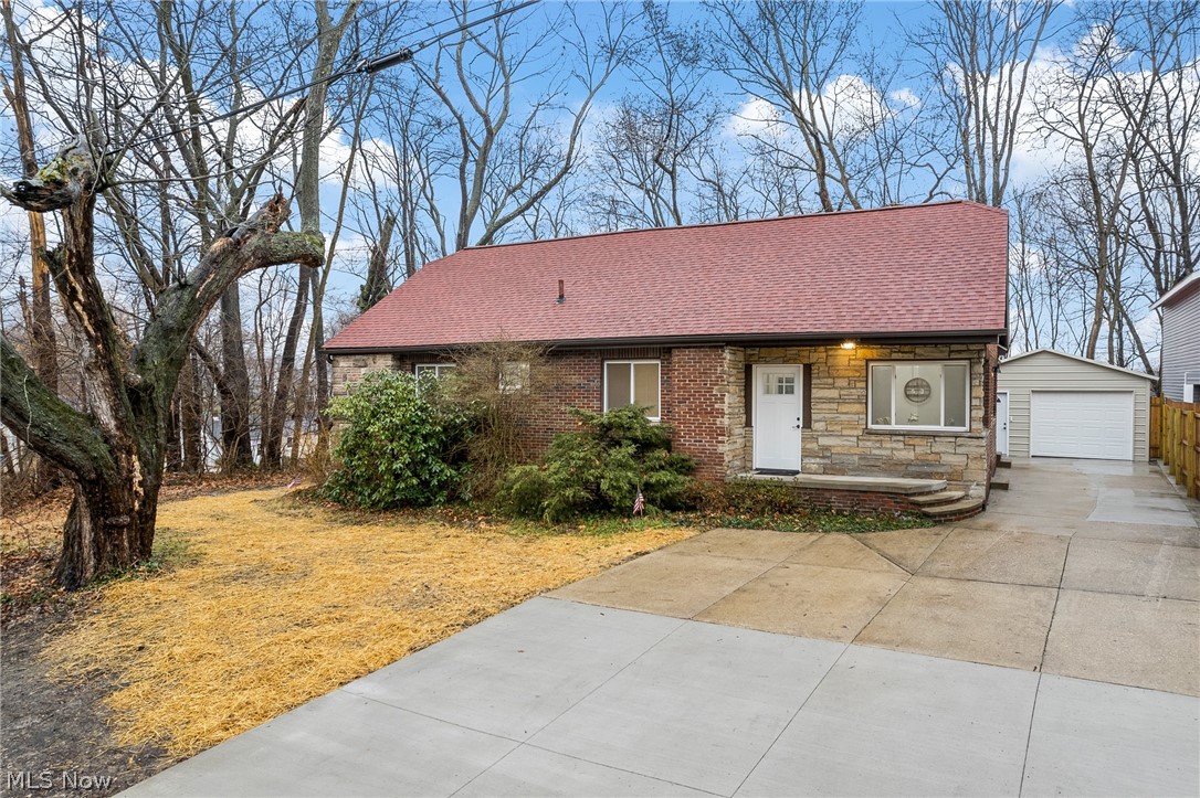 Oak Point - Residential