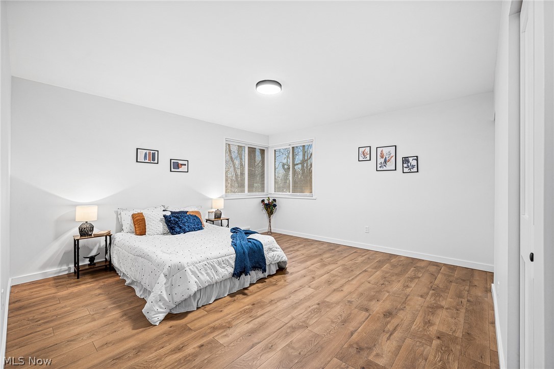 Oak Point - Residential