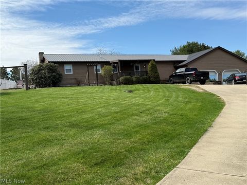 Homes For Sale - 5655 Helen Drive<br/> Muskingum County, Zanesville, OH 43701