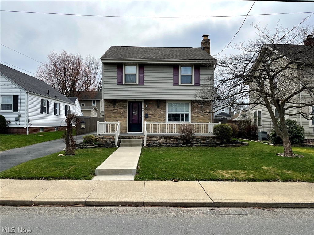 A Timeless Classic Home in Canton. Close to All major highways, shopping, dining and all that Canton has to offer. Well-maintained home with fenced-in yard 2 car attached garage and plenty of room to stretch out. Updates include, painting, (H2o Tank, Furnace in 2019). One year Home Warranty included. Seller to have carpets professionally cleaned prior to new owners move in. The Refrigerator, Stove/0ven & Dishwasher stay with the home. Make your Appt Today!!
