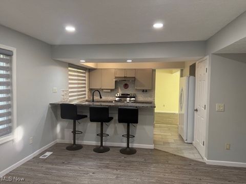 Tiny photo for 8297 Quail Point Lane, Mentor, OH 44060 (MLS # 5178287)