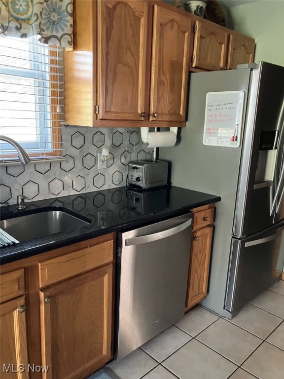 1477 Waters Edge Drive, Akron, Ohio image 12