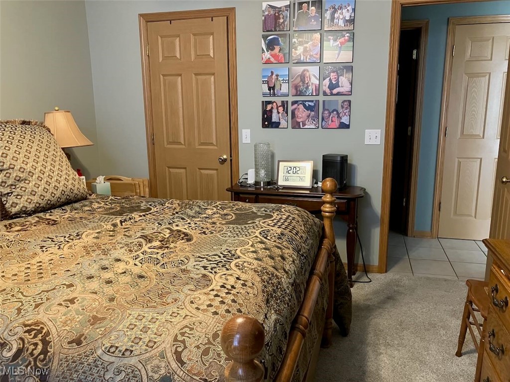 1477 Waters Edge Drive, Akron, Ohio image 16