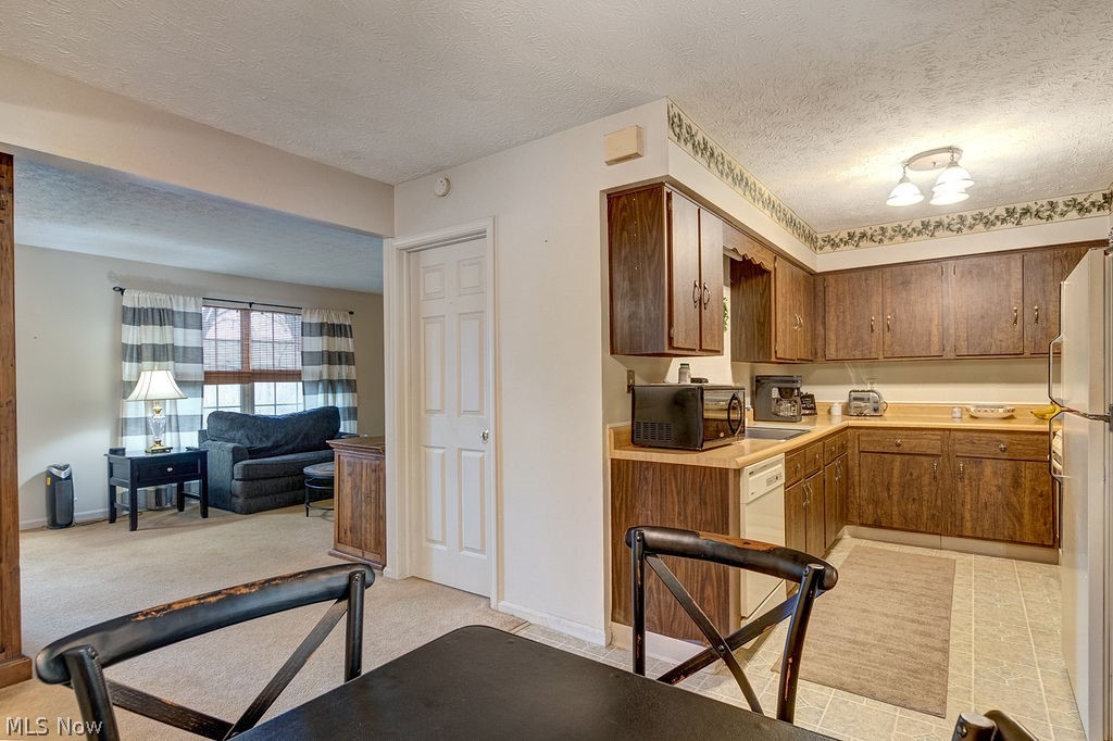 Terrace Common Condo - Residential