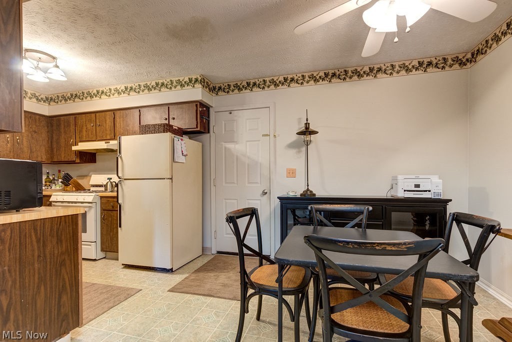 Terrace Common Condo - Residential