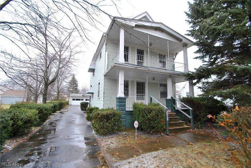 Bring this 2 family back to life, has much potential.  Comfortable  kitchens and living rooms, nice size bedrooms, basement and 3 car garage!