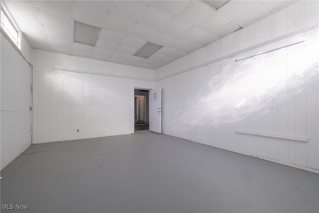 Kindsvater - Commercial Lease