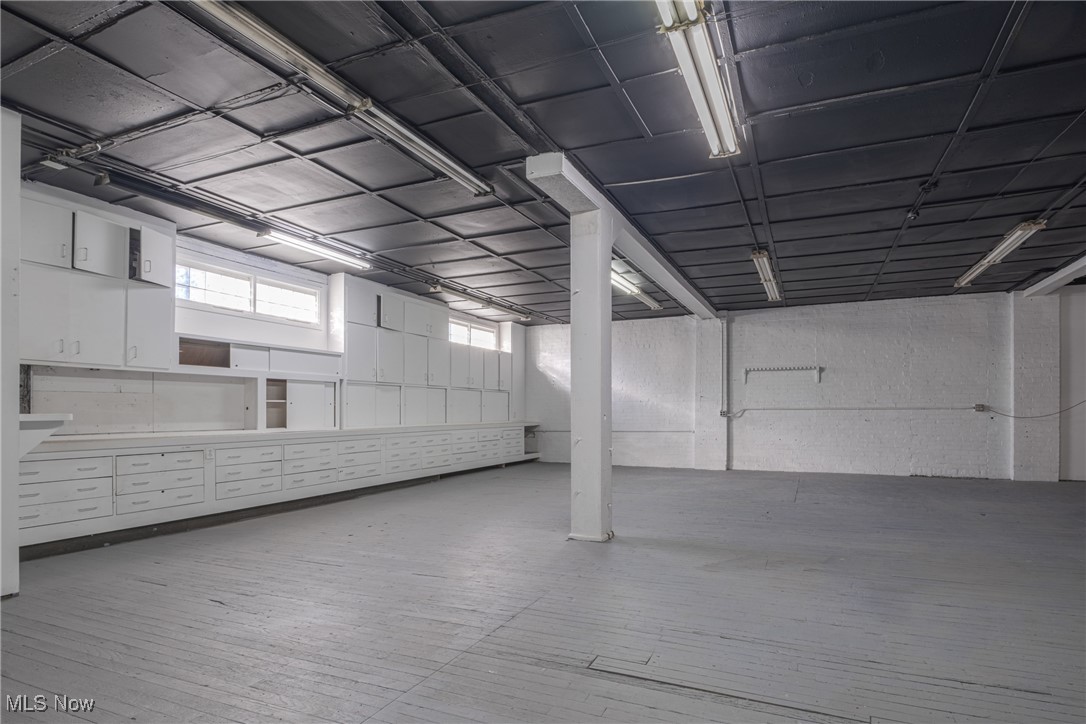 Kindsvater - Commercial Lease