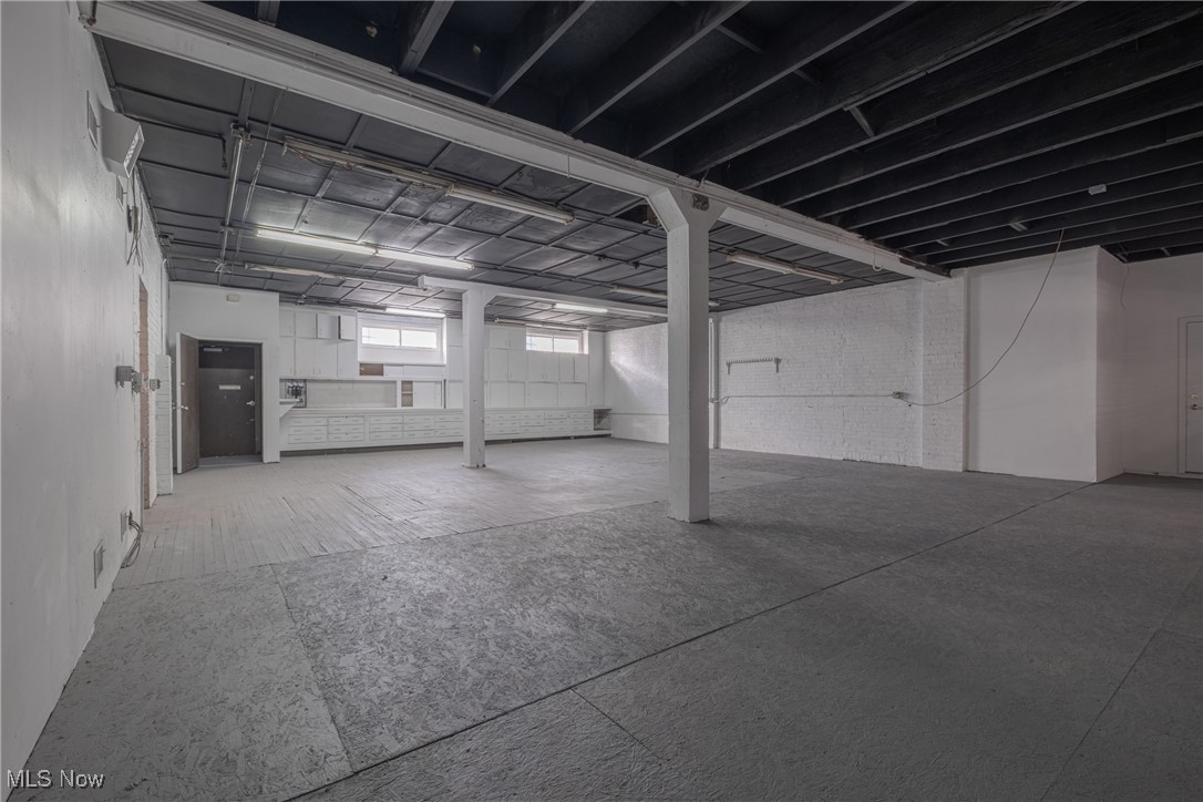 Kindsvater - Commercial Lease