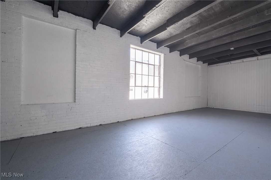 Kindsvater - Commercial Lease