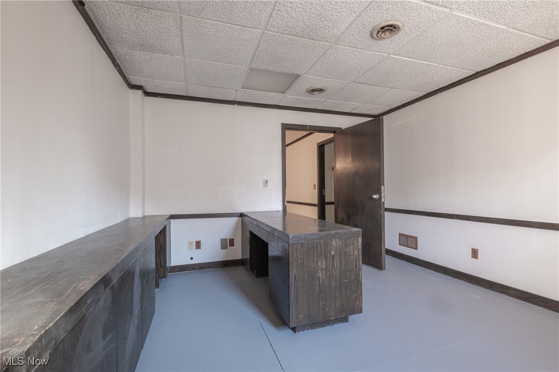 Kindsvater - Commercial Lease