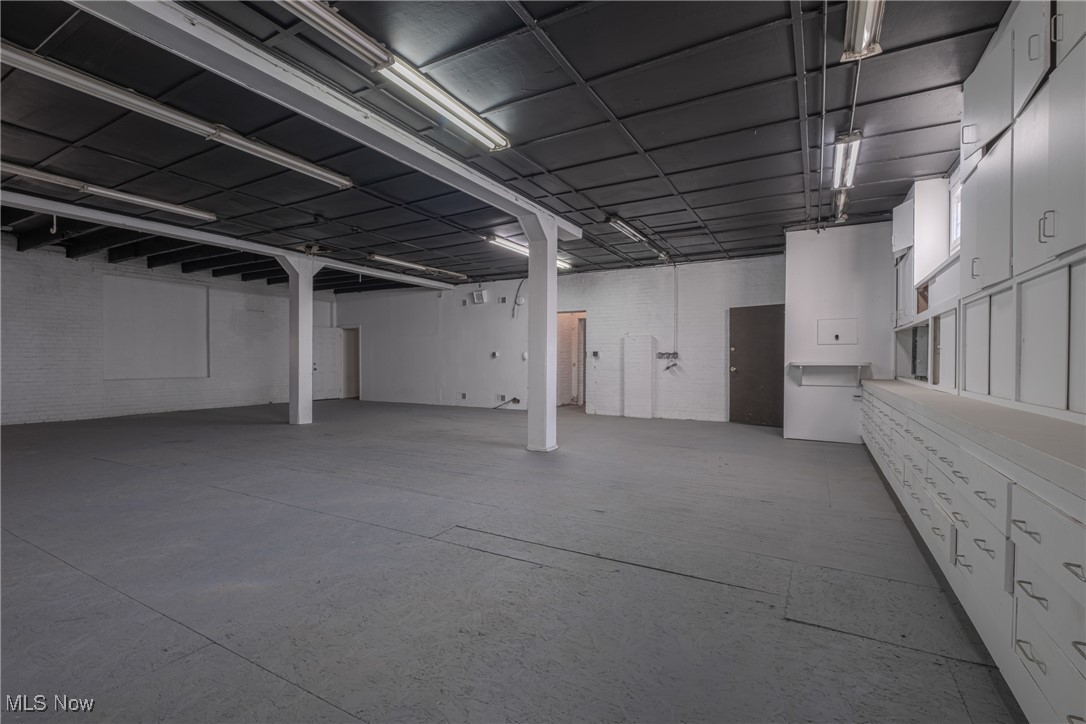 Kindsvater - Commercial Lease