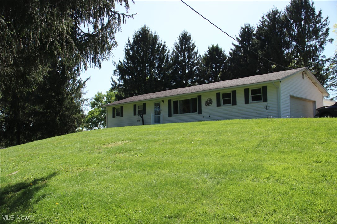 6929 Pinetree Avenue, Canton, Ohio image 1