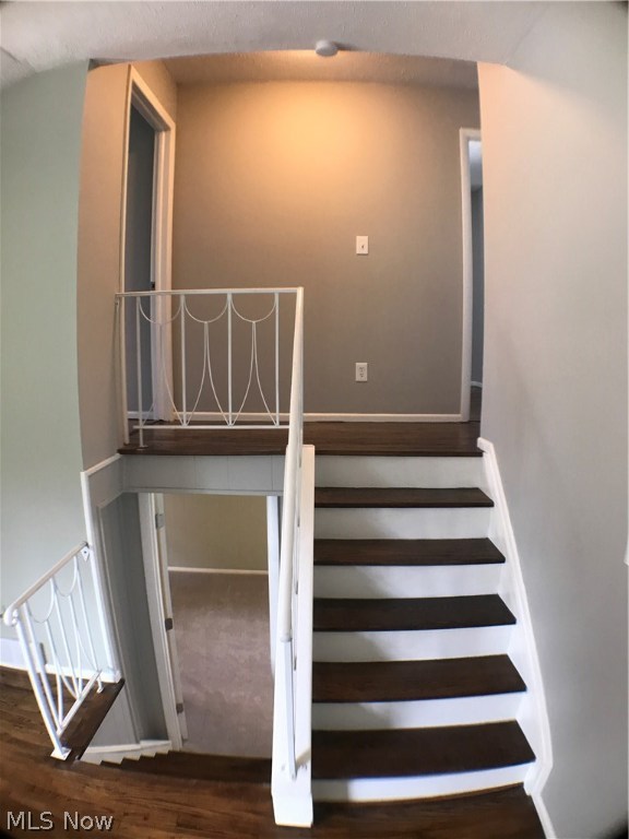 Mentor Headlands Park - Residential