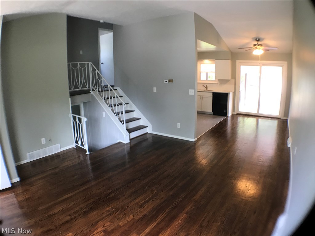 Mentor Headlands Park - Residential