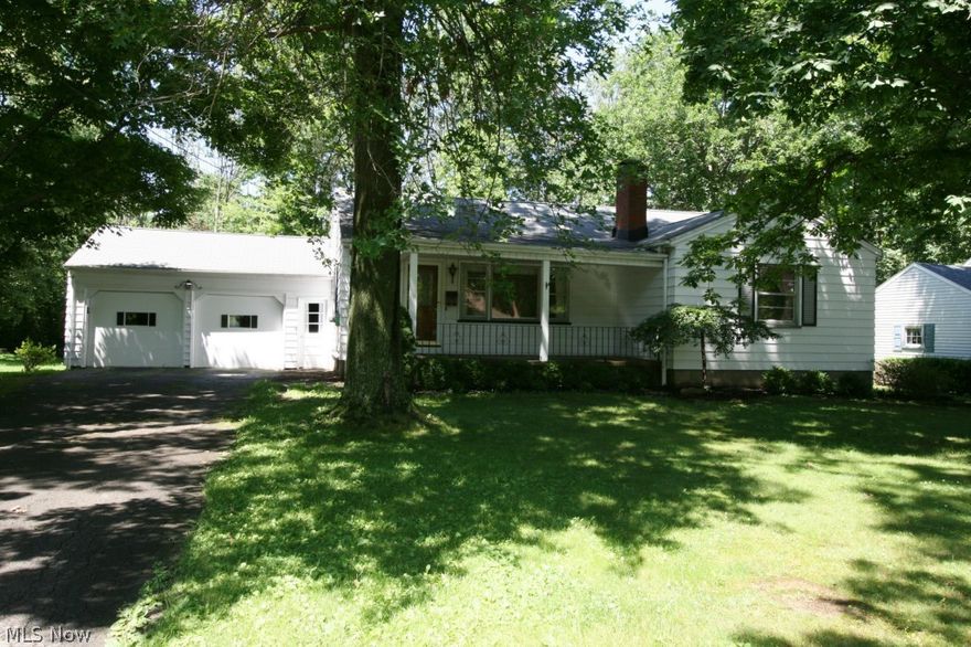 Pristine, 3-bedroom, 1 bath ranch on the south edge of the city, near the fairgrounds.  Very desirable area with a home that is move-in condition!  This property is cute as a button and has been cared for from day one.  On the market for the first time, from it's original owner, the home offers nice hardwood floors throughout with natural wood trim.  Nice size living/dining, super-clean eat-in kitchen and equally clean bedrooms and bath.  The basement is real nice too! (Pretty much eat off the floor condition.) Recently upgraded breaker box, 90% efficient furnace with central air, 9 years on shingles, maintenance-free aluminum siding and a beautiful front porch and two-car garage! There are no issues to tackle other than some possible updating down the road if you choose to do so.  This home shows very well and would be a wonderful "starter home" for that young couple or simply someone or a couple that is ready to downsize when the kids have left the nest.  These type of homes don't co