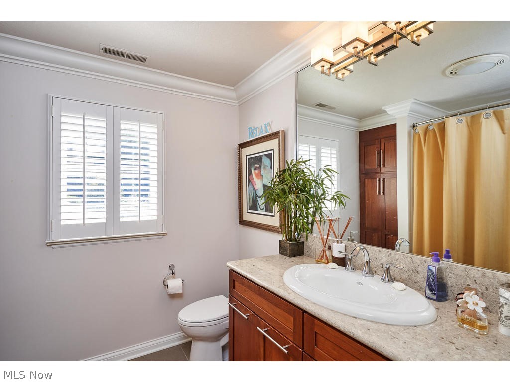 Portage Close Condominiums - Residential