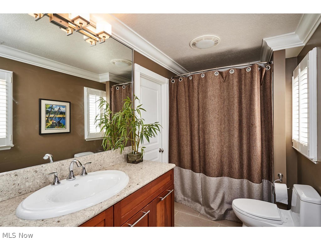 Portage Close Condominiums - Residential