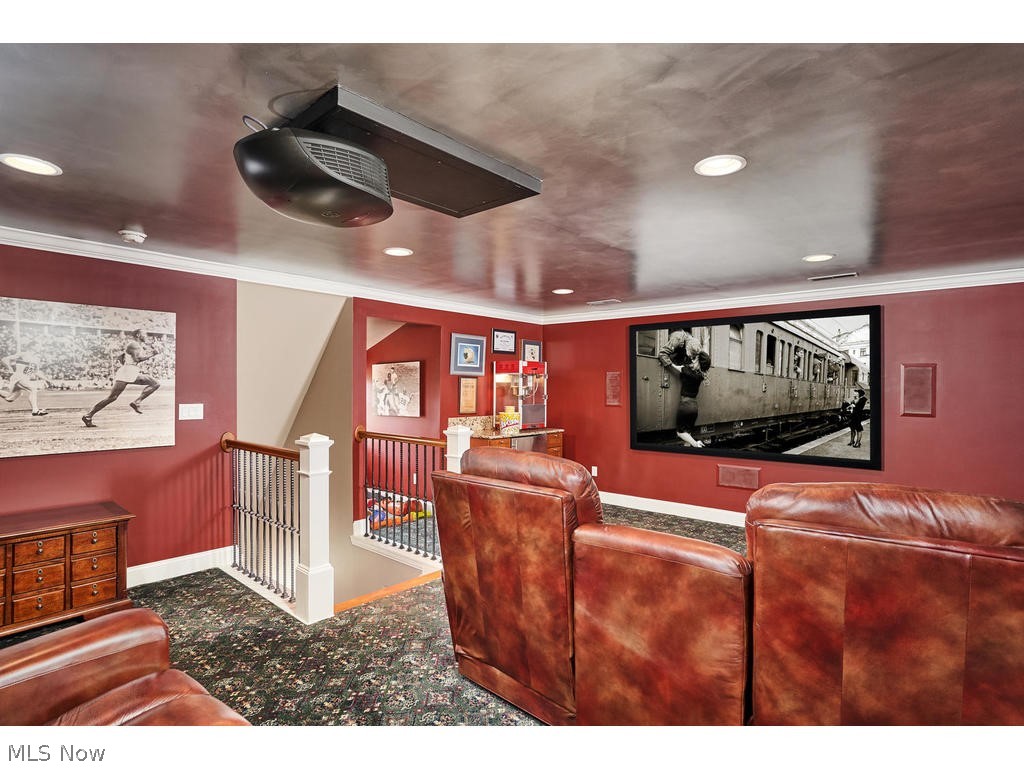 Portage Close Condominiums - Residential