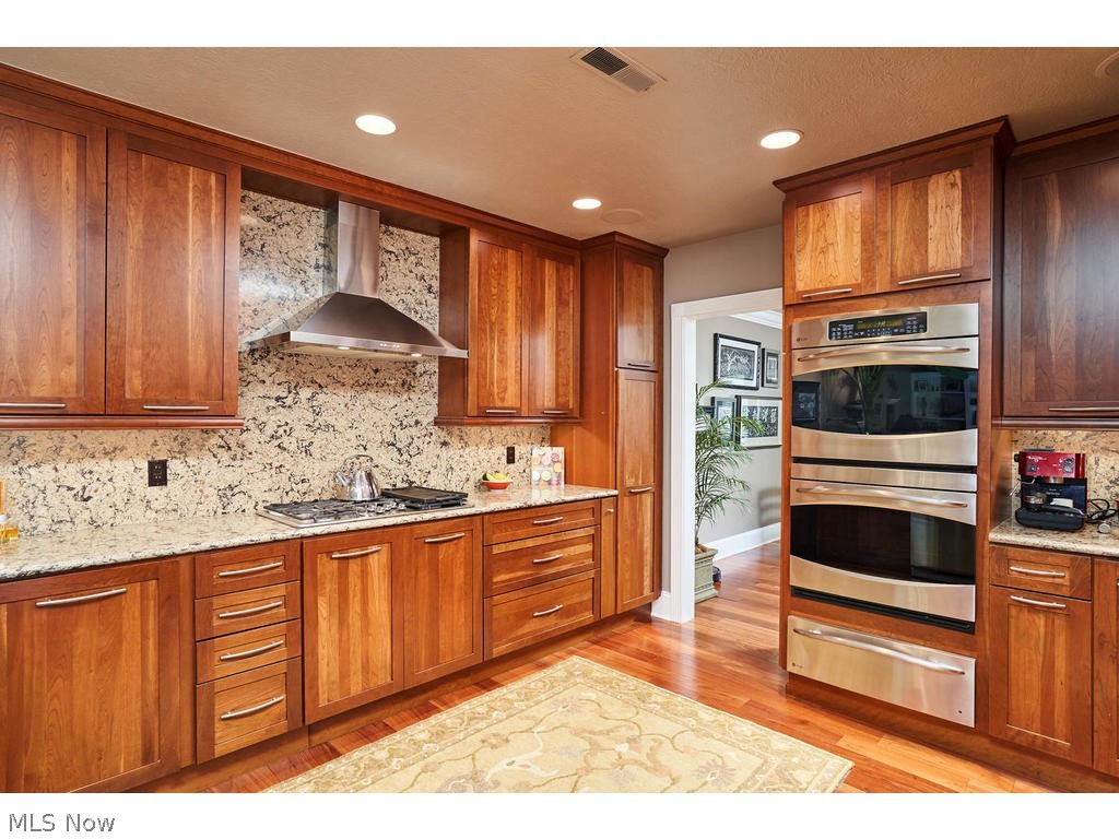 Portage Close Condominiums - Residential