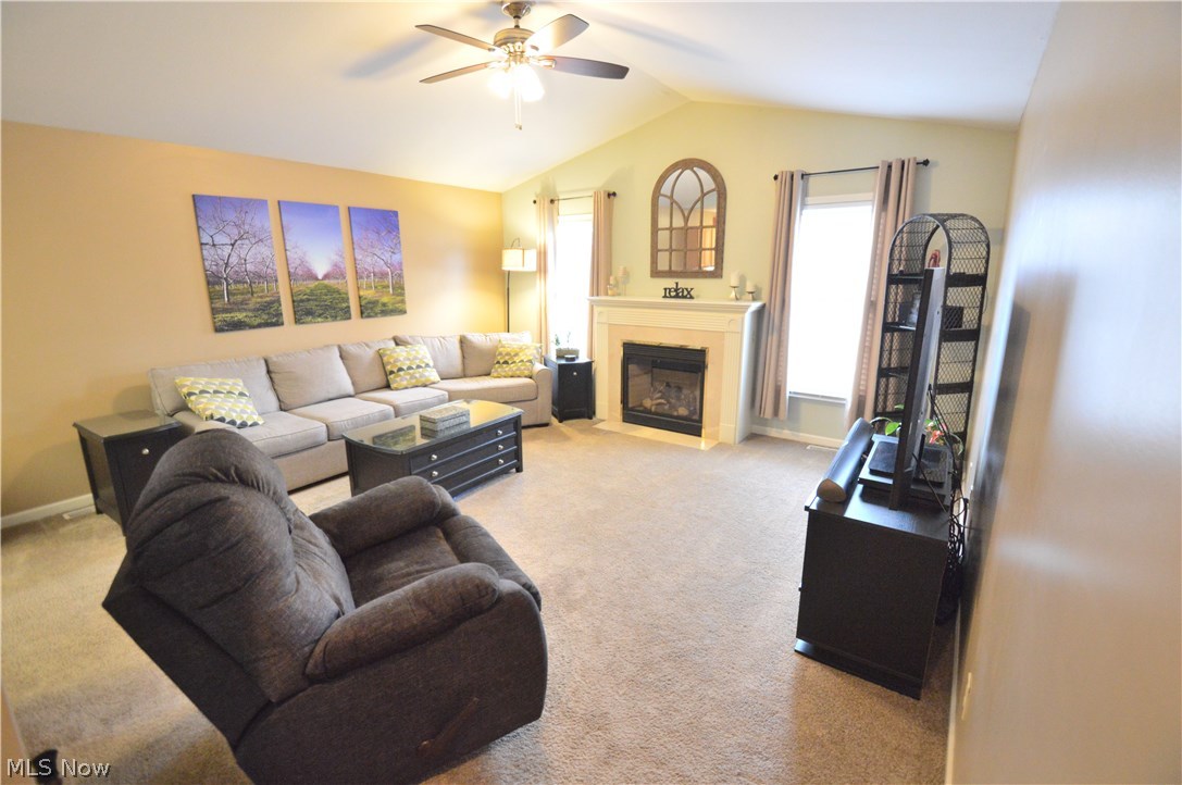 Villas/Falconcrest Condo - Residential