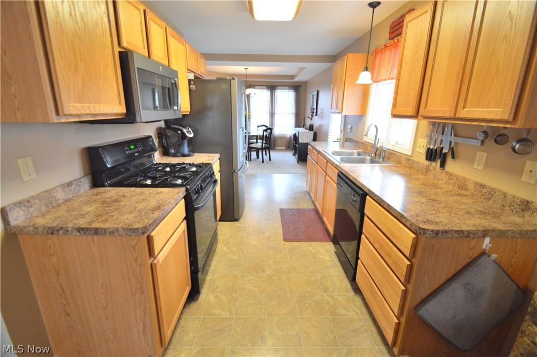 Villas/Falconcrest Condo - Residential