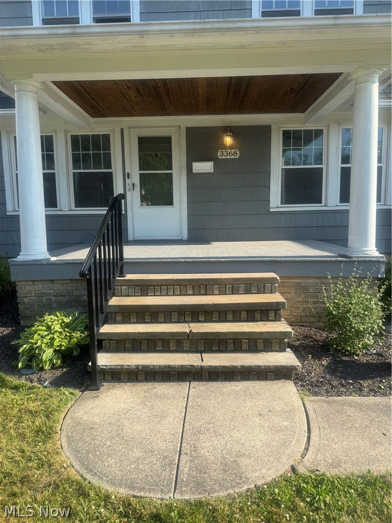 Photo of 3368 Silsby Road, Cleveland Heights, OH 44118 (MLS # 5224582)