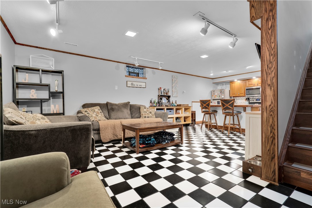 7773 Lutz Avenue, Massillon, Ohio image 24