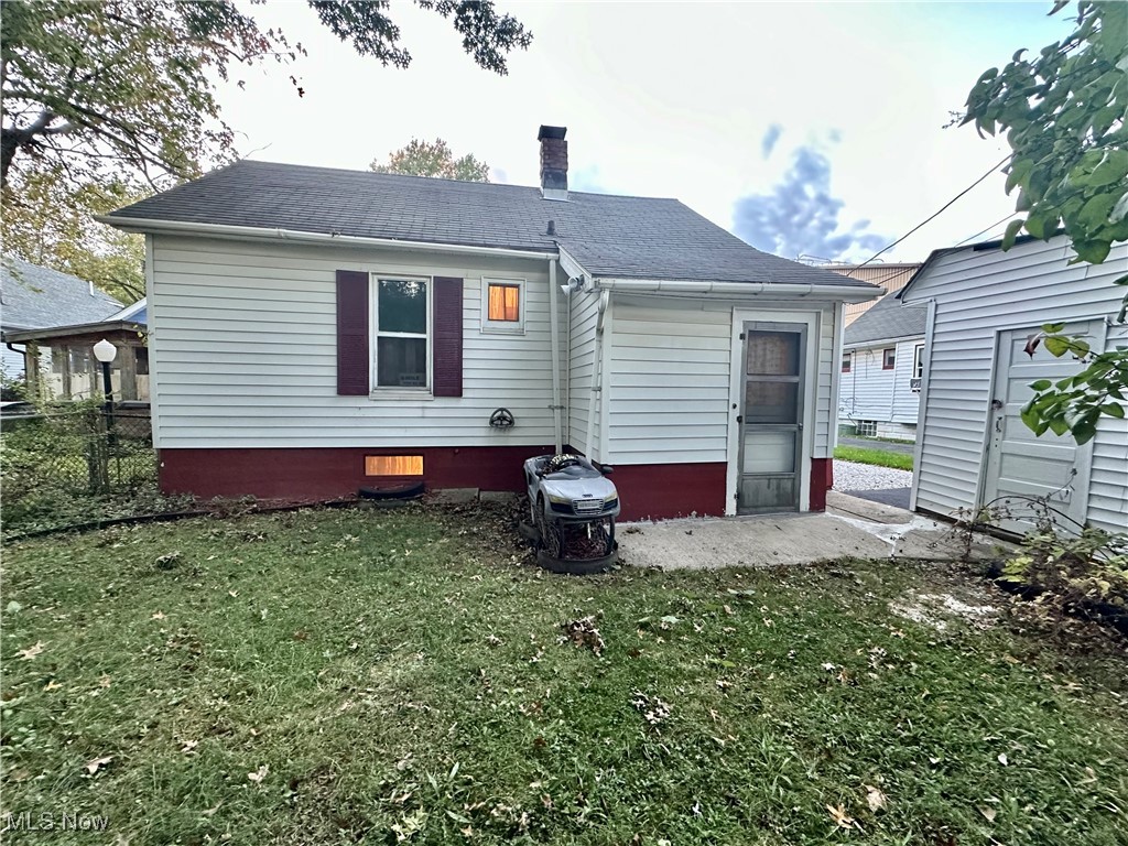 1375 E 219th Street, Euclid, Ohio image 34