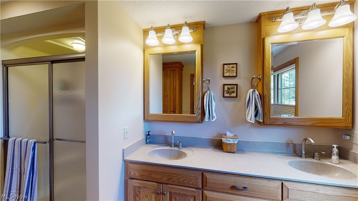 Rogues Hollow Estate - Residential