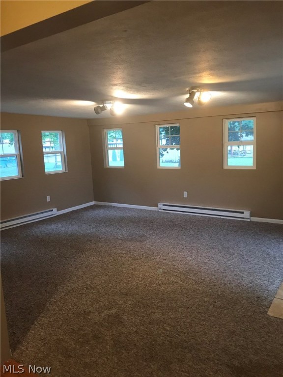 Hiwood Heights - Residential