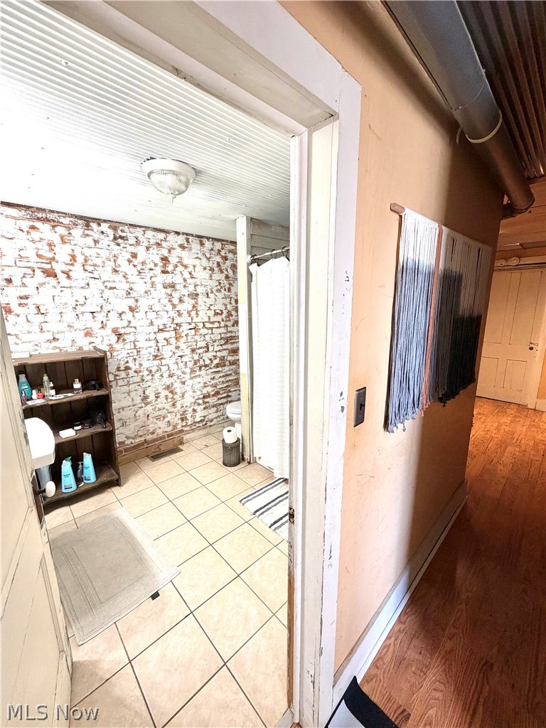 Town/Putnam - Commercial Sale