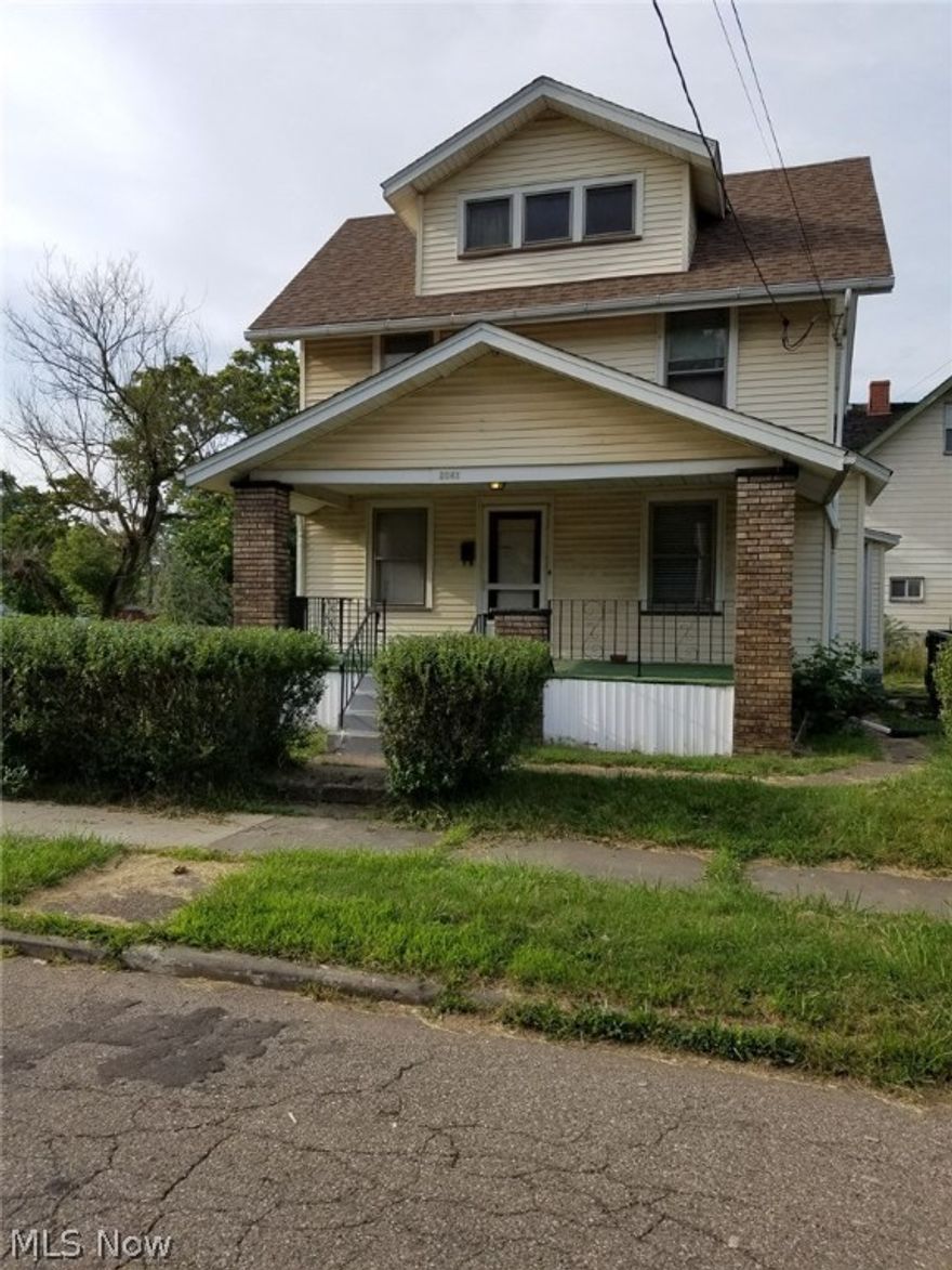 3 BR, 1.5 BA two-story home.  $25 NON-REFUNDABLE application fee; we do a background check for evictions and criminal history. Applicant must be able to show proof of qualifying income.