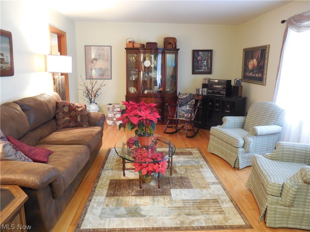 Applewood Acres - Residential