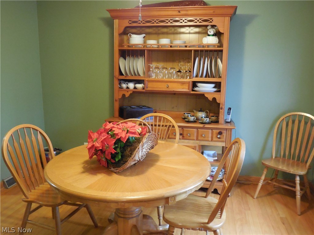 Applewood Acres - Residential