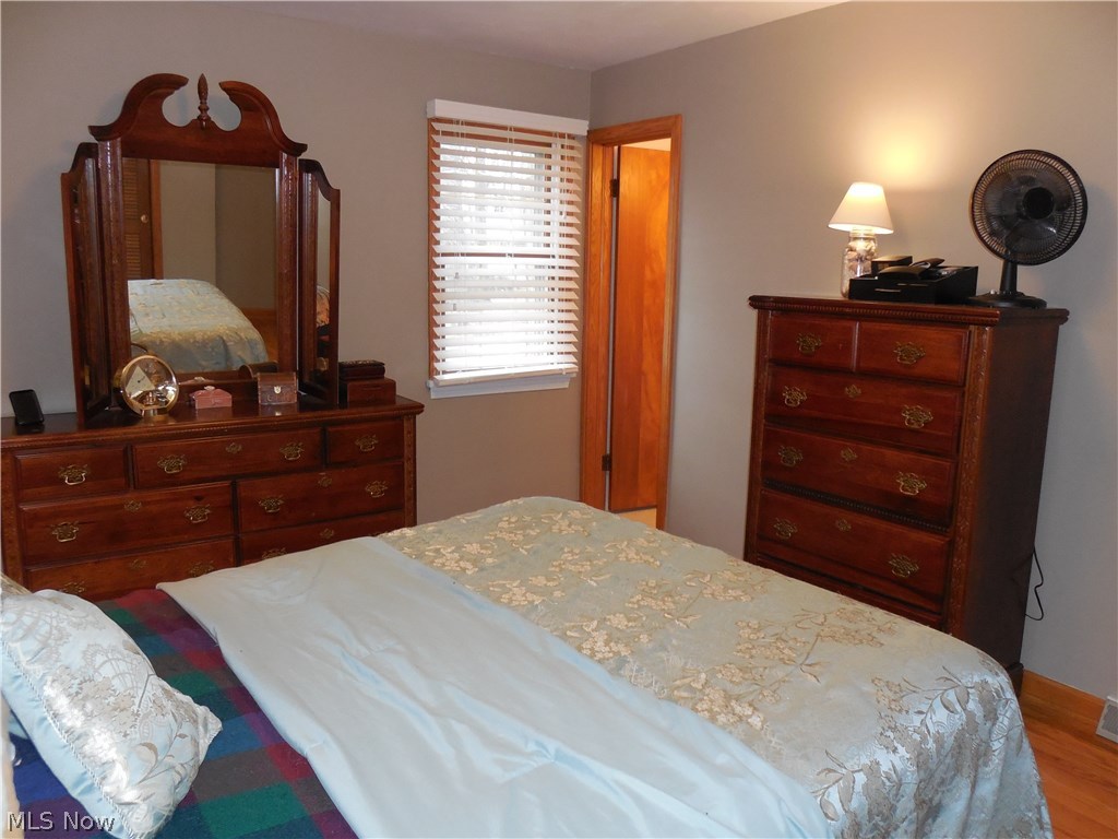 Applewood Acres - Residential