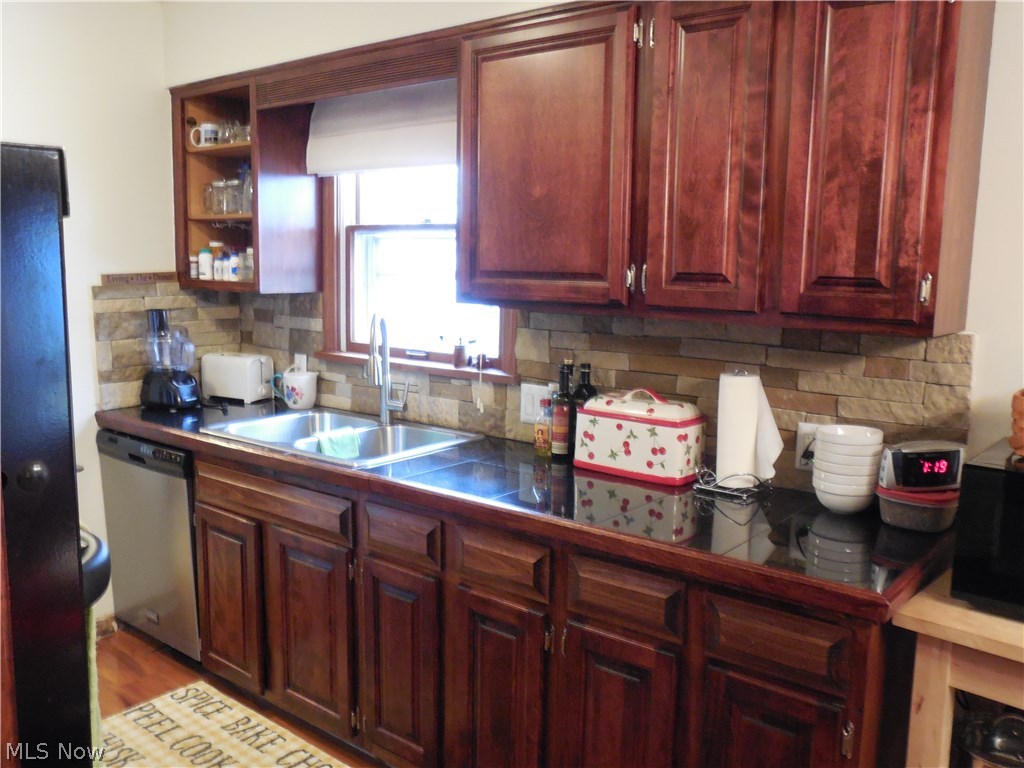 Applewood Acres - Residential