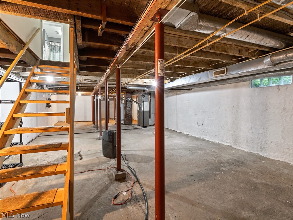 Caston - Residential