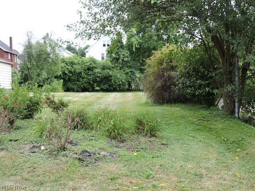 City/Youngstown - Land